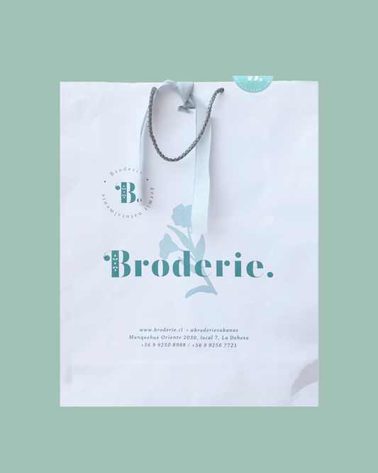 Bolsa Broderie